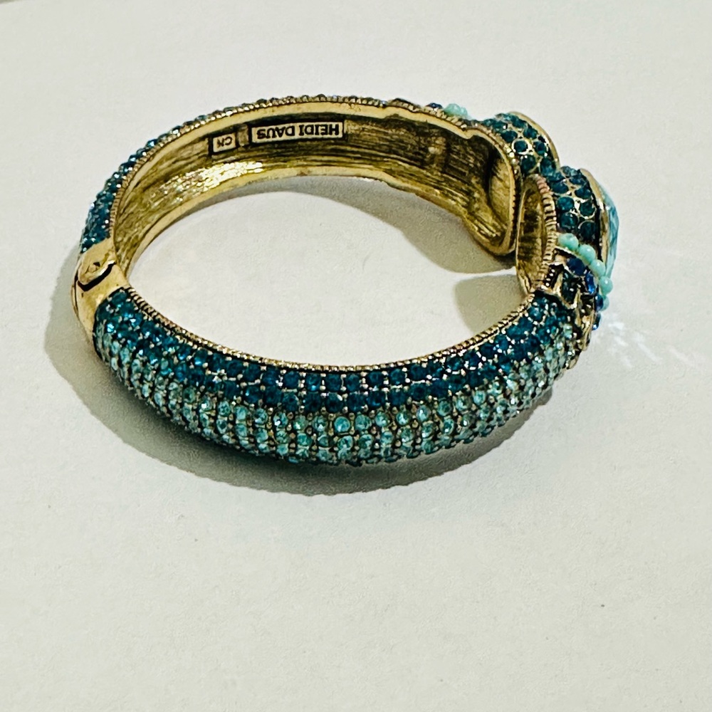 Heidi Daus Blue Crystal Clamper Bangle Bracelet - Picture 2 of 2